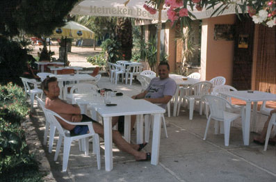 Terrasse auf dem Campingplatz Torre Salinas